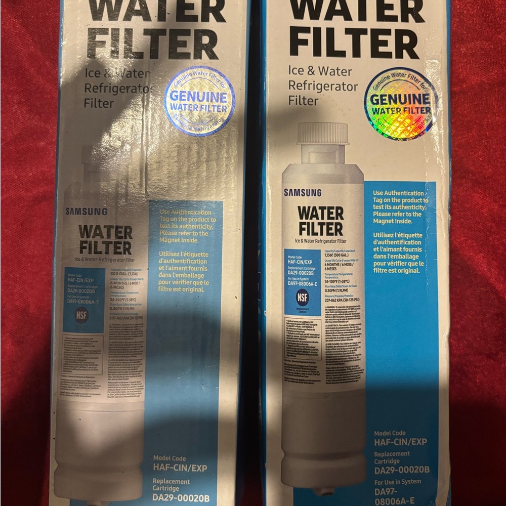 Samsung Water Filter - White and Blue